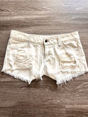 Siwy Cream Distressed Frayed Hem Denim Shorts